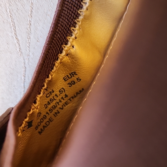 Coach Chelsea NWOB ladies ballet flats.Size 9.5B - Picture 7 of 12